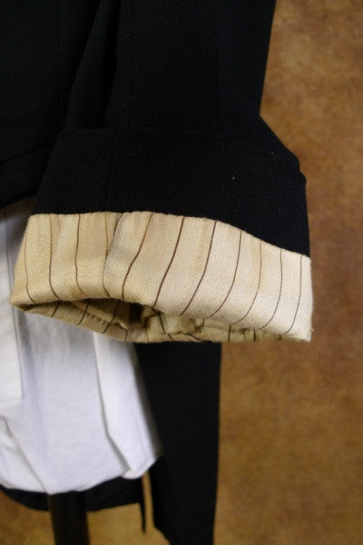 1910s 1920s Vintage Black Evening Tailcoat w/ Silk Linings 36S