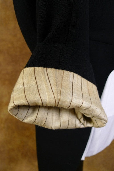 1910s 1920s Vintage Black Evening Tailcoat w/ Silk Linings 36S