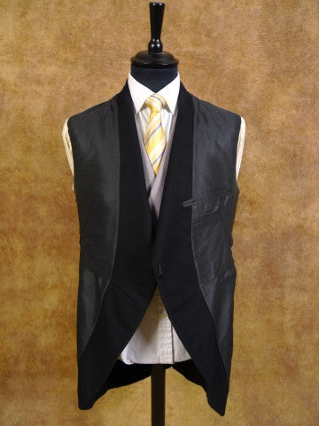 1930s 1940s Vintage Black Wool Morning Coat 38R