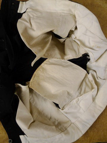 1950s H. Huntsman & Sons Savile Row Bespoke English-Cut Black Wool Dinner Trousers 40L