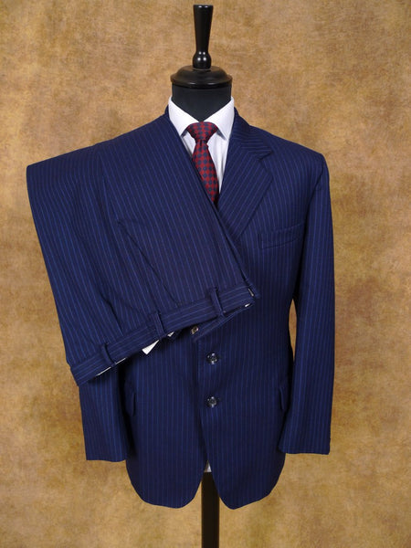 1960s 1970s Vintage Tailored Navy Blue Rope-Stripe Suit 42R