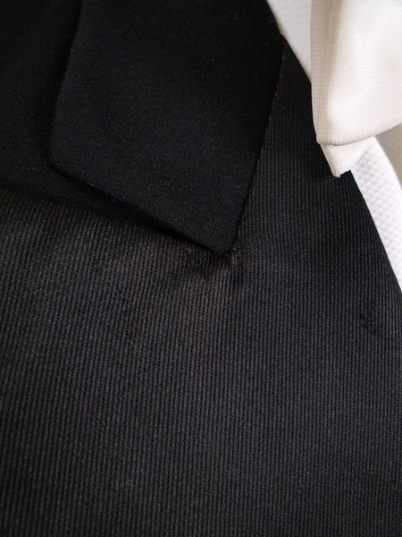 1940s 1950s Tailored Black Barathea Wool Evening Tailcoat 36L
