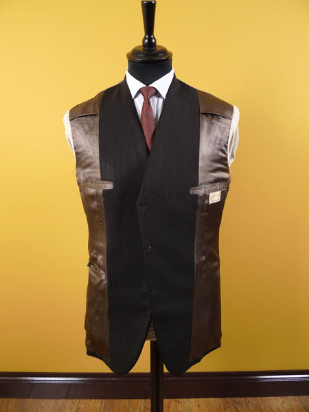 1960s Tailored Brown Twist Wool 3 Button Suit 38R