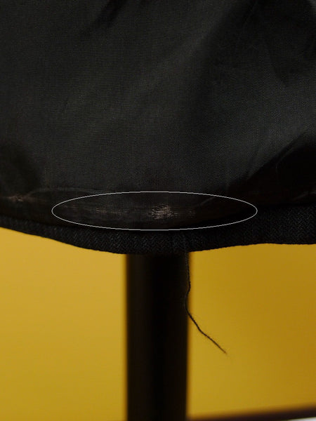 1960s Narrow Lapel 3 Button Black / Grey Stripe Tailored Suit 40L